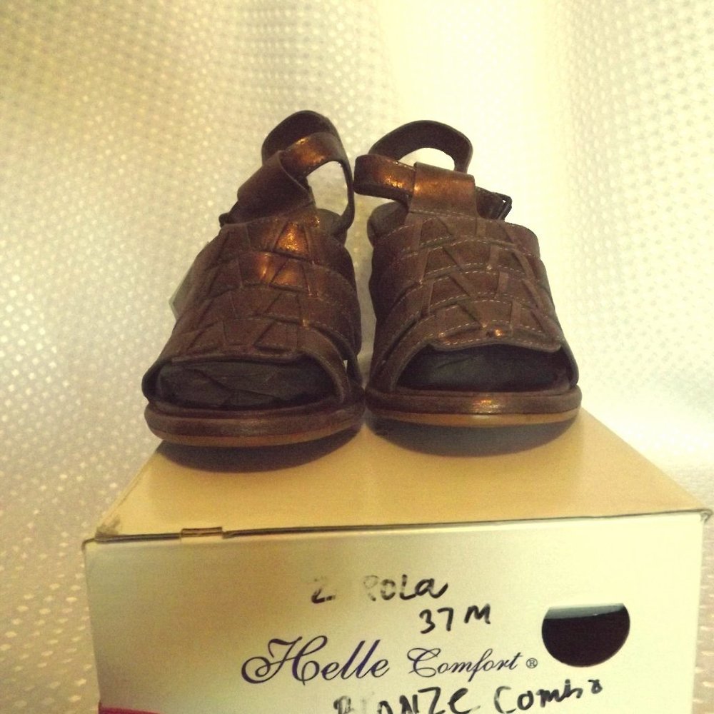 Helle Comfort Shoes Fashion & Wellness C14139 NIB
